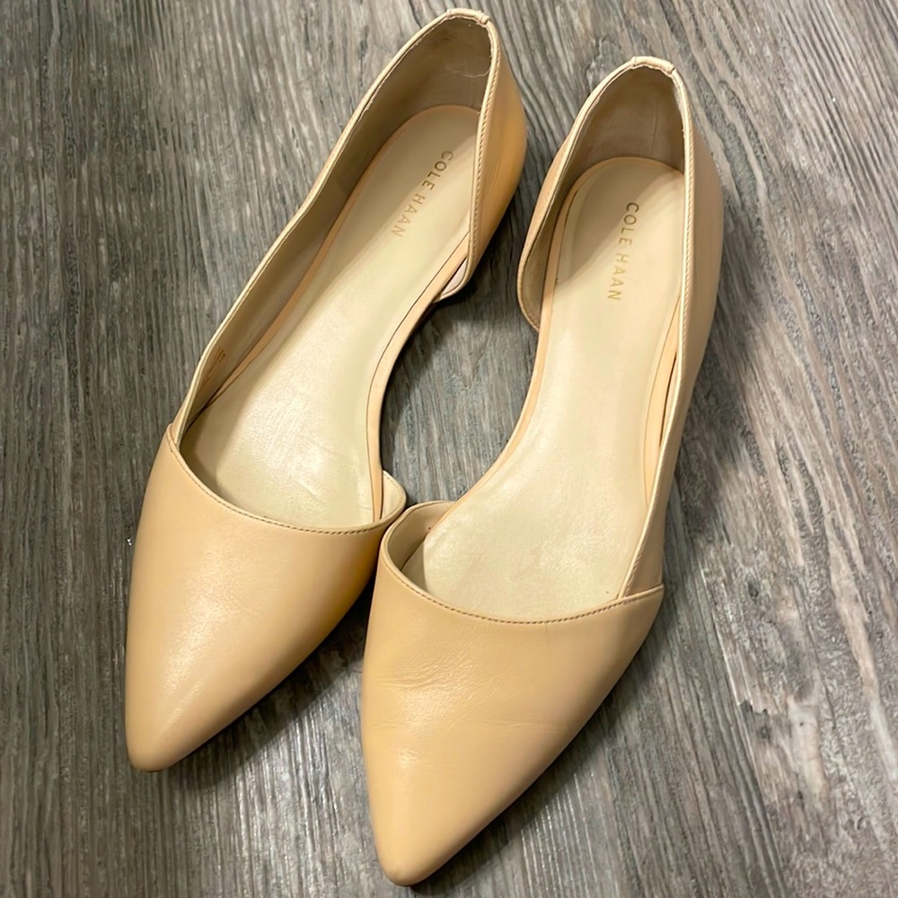 Cole Haan nude flats